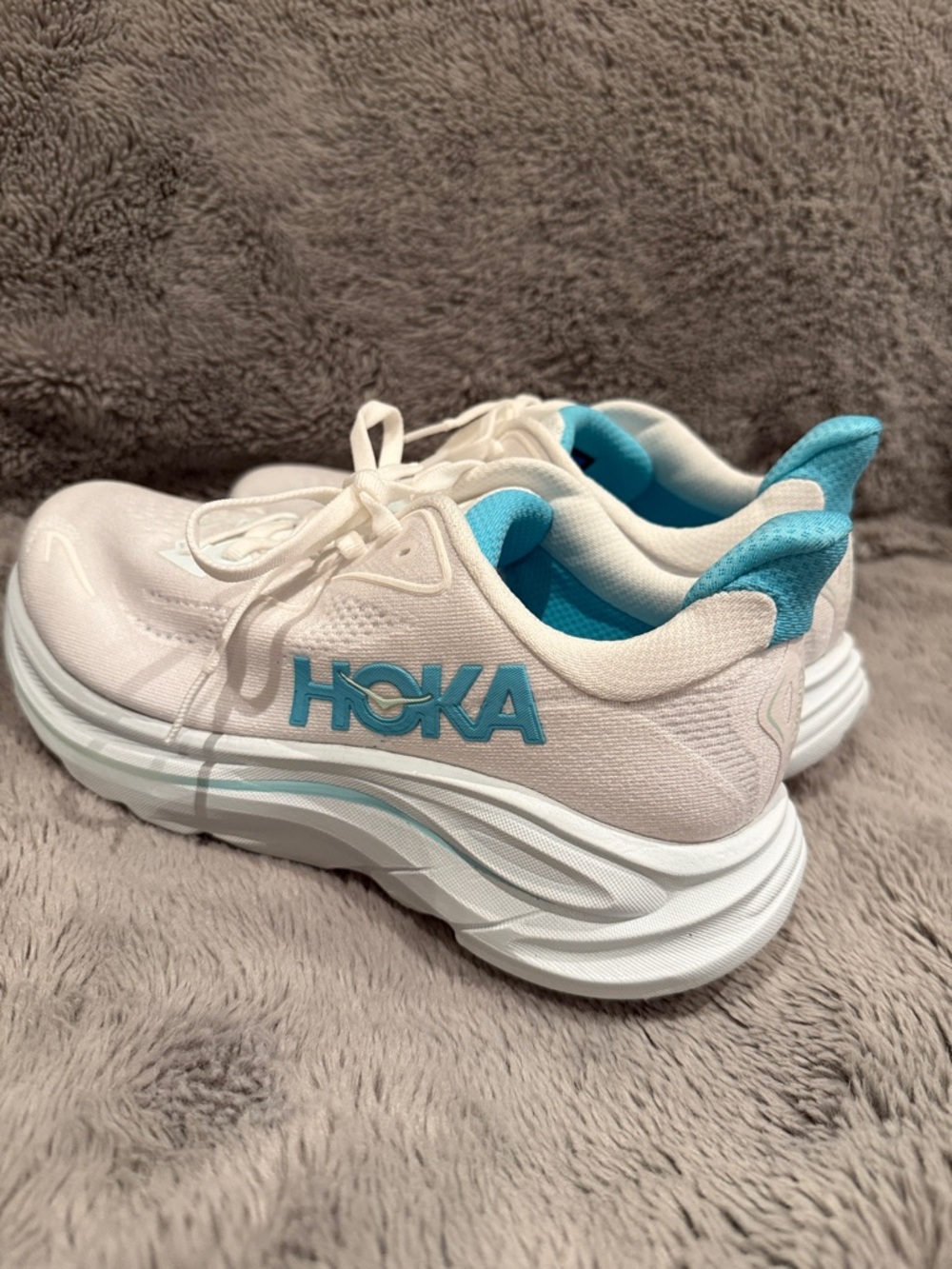 Hoka Clifton 10 running shoe - Picture 3 of 8